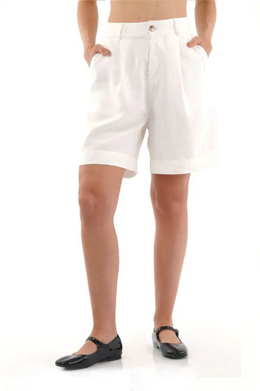 Ivory Kuyu Bermuda